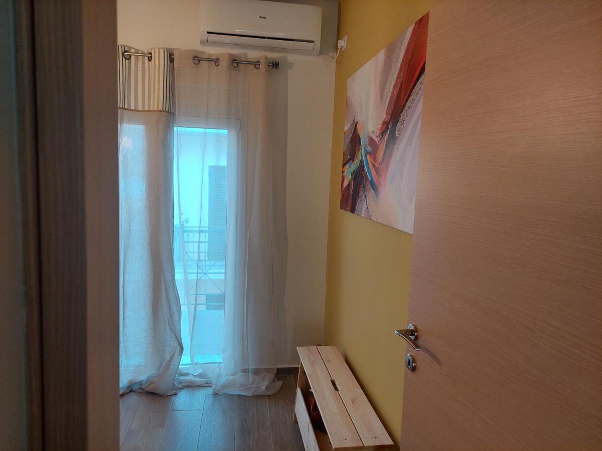 La Casita A Brand New Apartment In The Center Argostoli  Luaran gambar